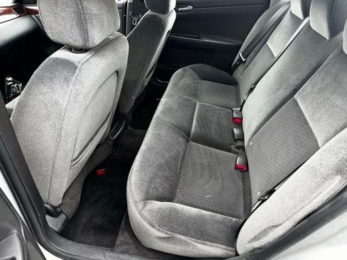 Used 2006 Chevrolet Impala LT image 6