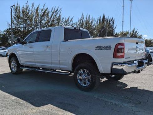 Used 2022 RAM 2500 Laramie AWD/4WD image 6