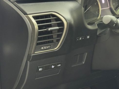 Used 2019 Lexus NX 300 FWD image 28