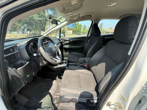 Used 2015 Honda Fit LX image 10