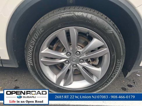 Used 2024 Acura MDX SH-AWD image 9