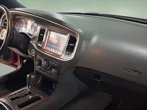 Used 2011 Dodge Charger R/T RWD image 20