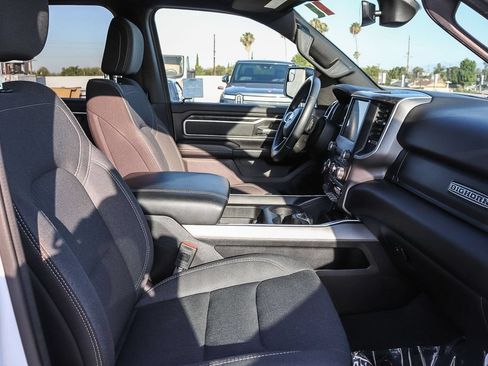 Used 2022 RAM 1500 Big Horn AWD/4WD image 20
