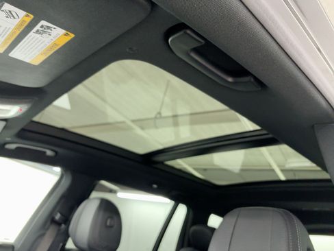 Certified 2023 Mercedes-Benz GLS 450 4MATIC image 16