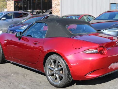 Used 2019 MAZDA MX-5 Miata Grand Touring image 5
