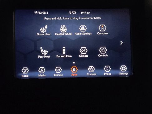 Used 2020 Jeep Cherokee Latitude Plus w/ Cold Weather Group image 25