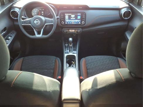 Used 2024 Nissan Kicks SR FWD image 10