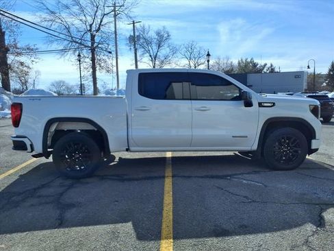 Used 2025 GMC Sierra 1500 Elevation image 8