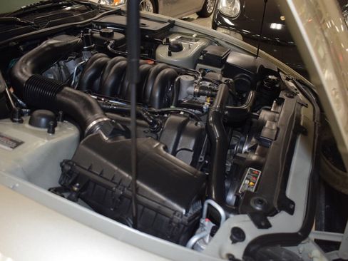 Used 1998 Jaguar XK8 Convertible image 36