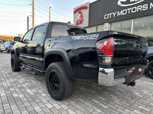 Used 2021 Toyota Tacoma TRD Off-Road AWD/4WD image 5