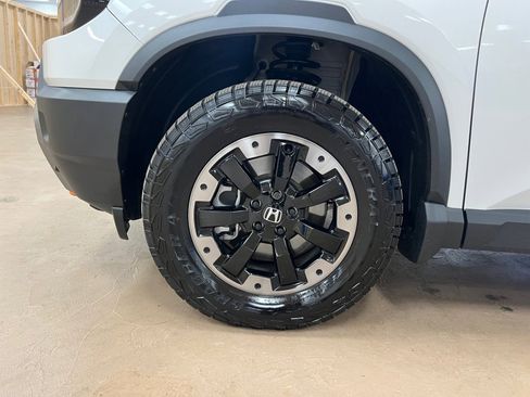 Certified 2026 Honda Passport TrailSport Elite image 27