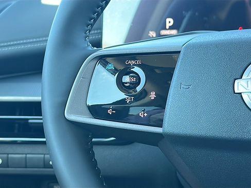 New 2025 Nissan Murano SV image 19