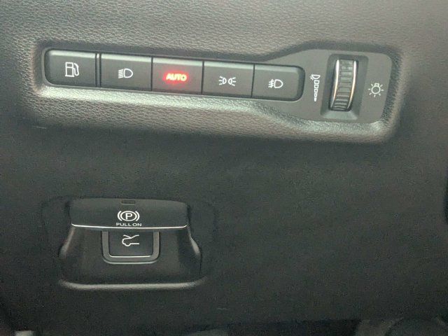 Used 2026 Jeep Cherokee Laredo AWD/4WD image 26