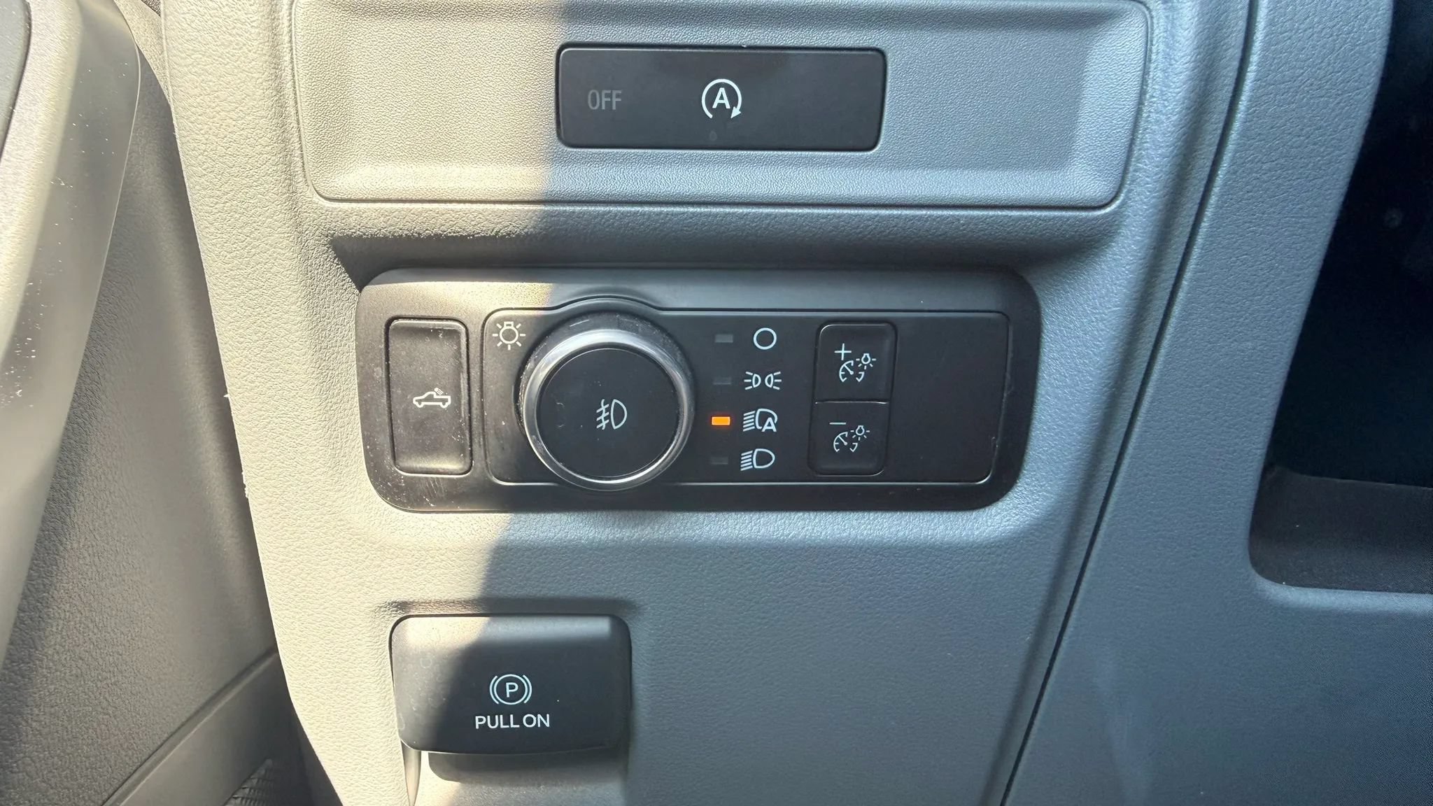 Used 2025 Ford F150 XLT w/ Equipment Group 301A Standard AWD/4WD image 27