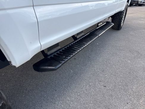 Used 2022 Ford F250 XL w/ Power Equipment Group image 16