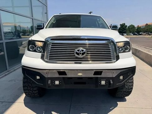 Used 2012 Toyota Tundra 4x4 CrewMax w/ SR5 Pkg image 3