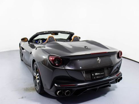Certified 2019 Ferrari Portofino image 25