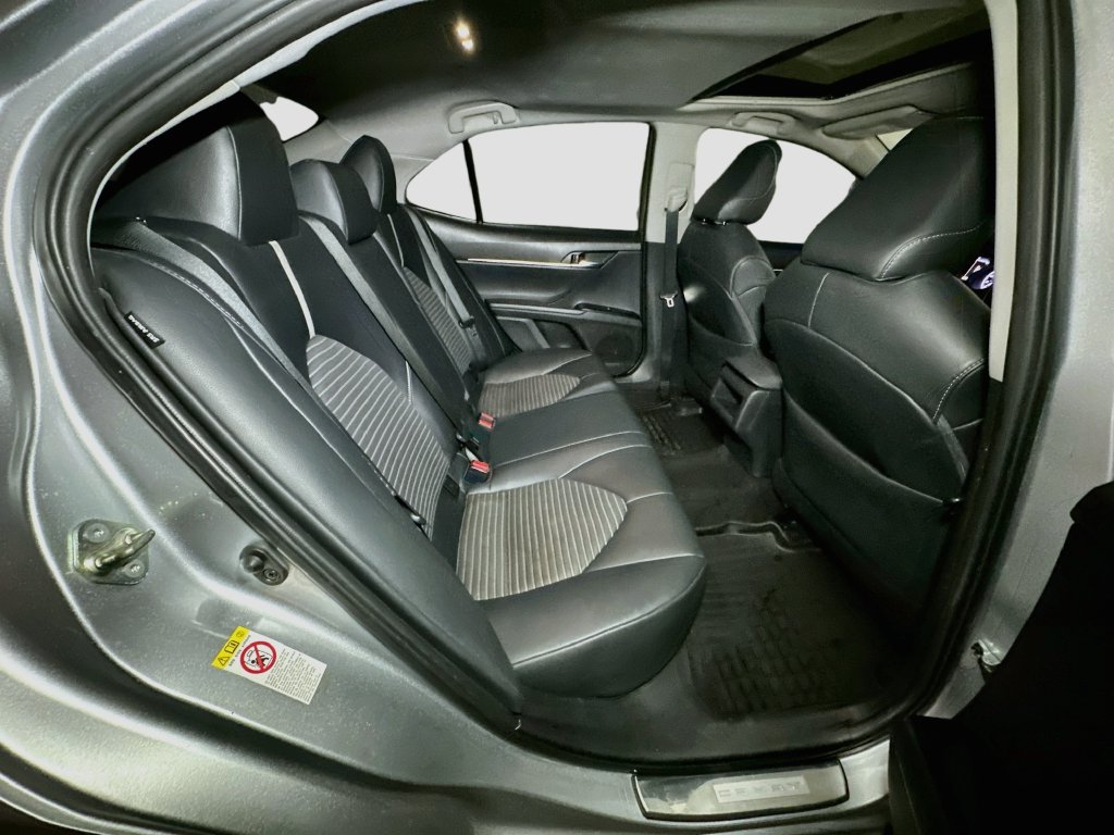 Used 2019 Toyota Camry SE w/ Convenience Package FWD image 38
