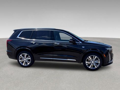 Used 2023 Cadillac XT6 Premium Luxury AWD/4WD image 23