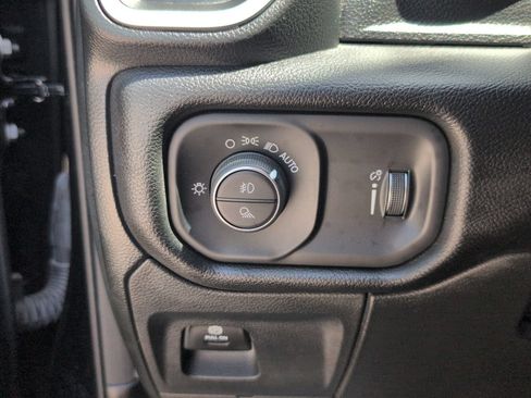 Used 2023 RAM 1500 Big Horn AWD/4WD image 20