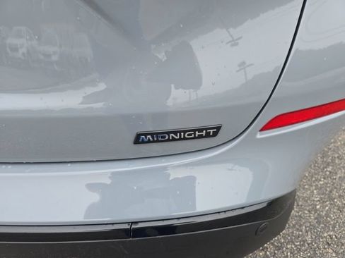 Used 2024 Nissan Murano SL AWD/4WD image 14