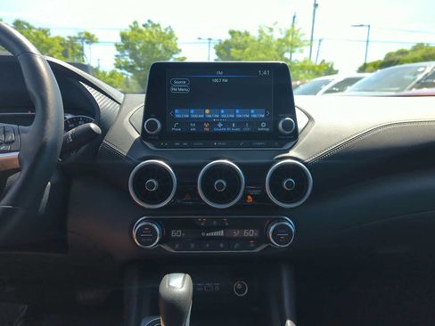 Used 2025 Nissan Sentra SV w/ All-Weather Package FWD image 23