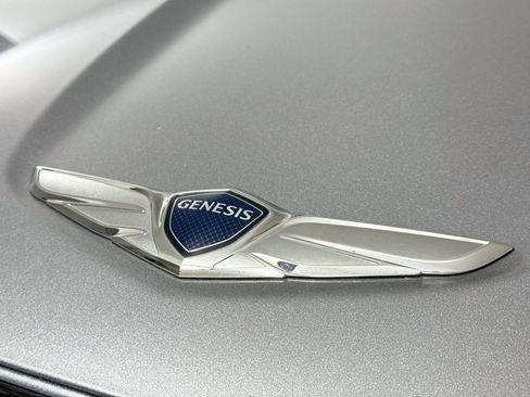 Used 2023 Genesis GV70 2.5T w/ Sport Prestige Package AWD/4WD image 31