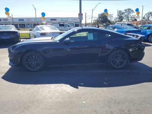 New 2026 Ford Mustang Dark Horse image 7