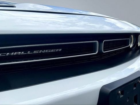 Used 2018 Dodge Challenger GT AWD/4WD image 31