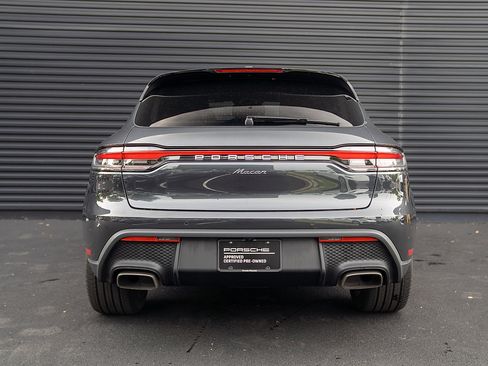 Used 2026 Porsche Macan AWD/4WD image 29