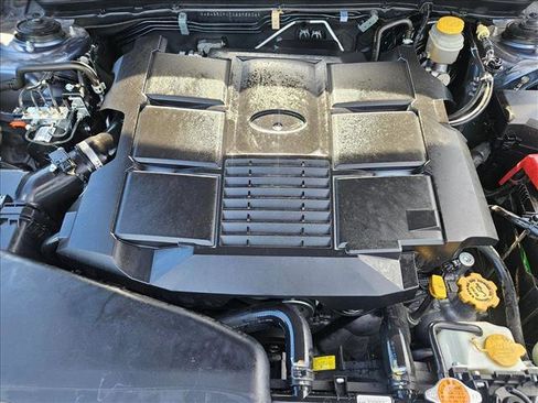 Used 2013 Subaru Outback 3.6R Limited image 23