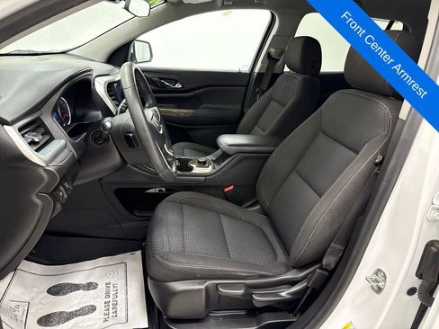 Used 2022 GMC Acadia SLE image 18