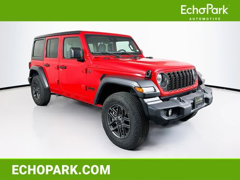 Used 2025 Jeep Wrangler Sport S image 1
