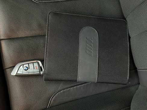 Used 2019 BMW M5 Sedan 4D w/ Executive Package image 33