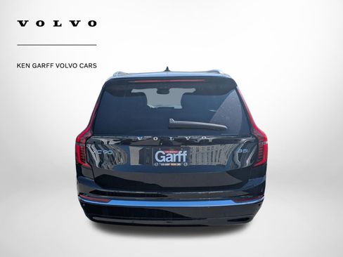 New 2026 Volvo XC90 B5 Core AWD/4WD image 4