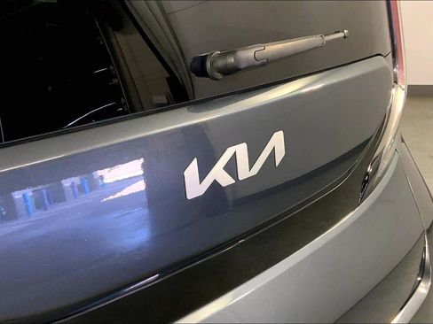 Certified 2023 Kia Soul S FWD image 29