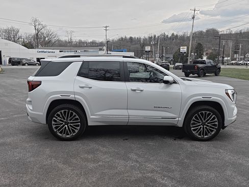 Certified 2026 GMC Terrain Denali image 8