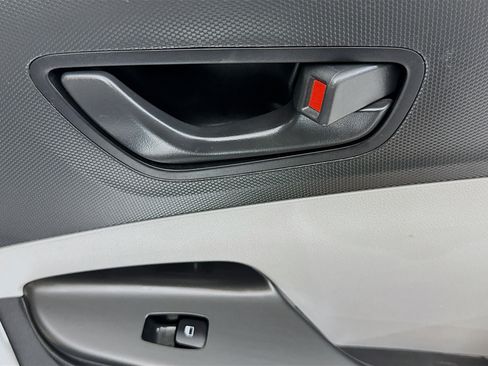 Used 2022 Hyundai Kona SEL image 42