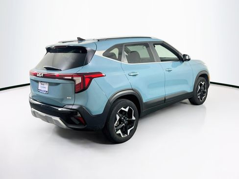 Used 2025 Kia Seltos EX AWD/4WD image 5
