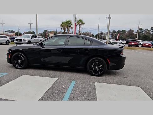 Used 2023 Dodge Charger SXT image 29