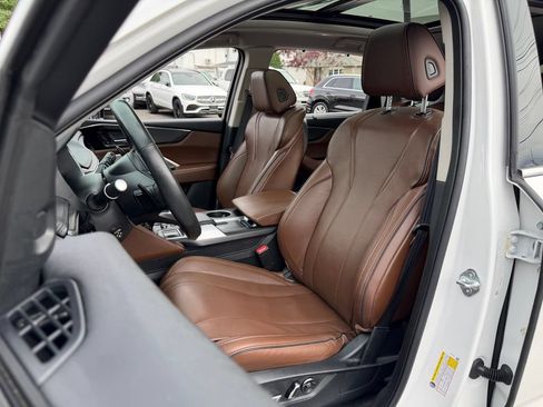 Used 2024 Acura MDX SH-AWD w/ Advance Package image 19