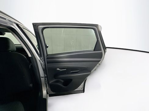 Used 2025 Hyundai Tucson SEL FWD image 30