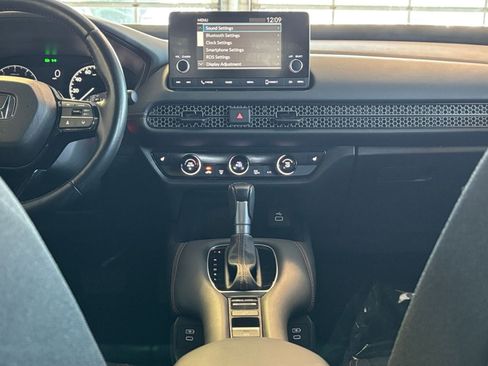 Used 2025 Honda HR-V Sport image 23