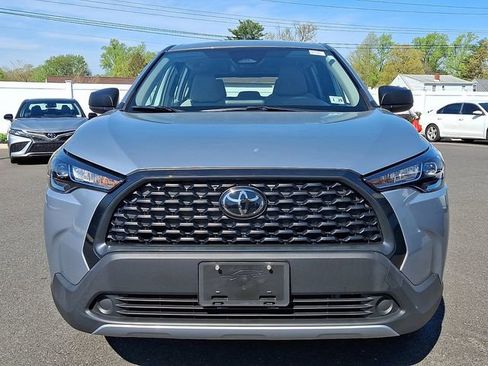 Certified 2024 Toyota Corolla Cross L image 2