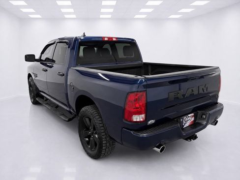 Used 2019 RAM 1500 Express w/ Wheel & Sound Group AWD/4WD image 9