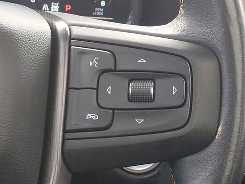 Used 2023 GMC Yukon AT4 image 24