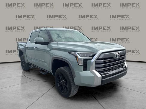 Used 2025 Toyota Tundra Limited AWD/4WD image 1