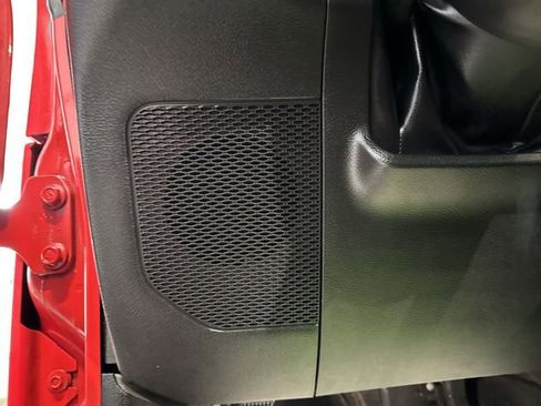 Used 2022 Jeep Wrangler Sport S image 24