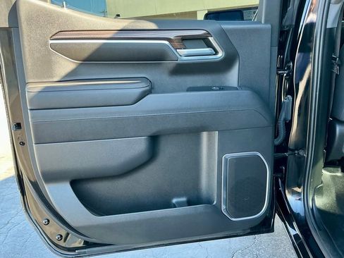 Used 2023 Chevrolet Silverado 1500 RST w/ Z71 Off-Road Package image 32