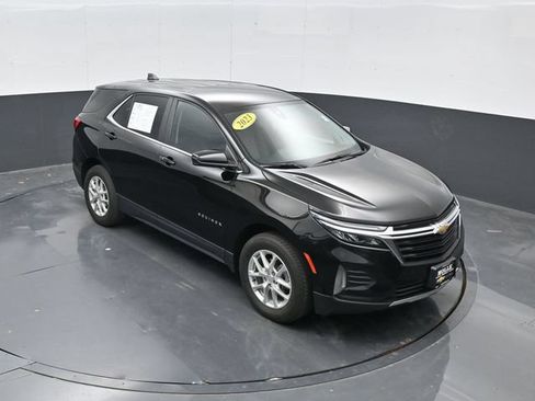 Used 2023 Chevrolet Equinox LT AWD/4WD image 1